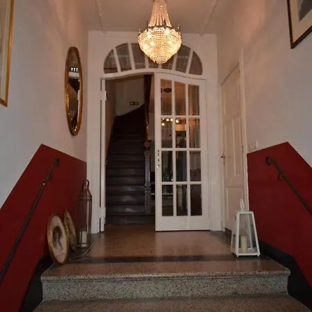 Frühstückspension De Auw Sjoekelaatfabriek Gulpen-Wittem