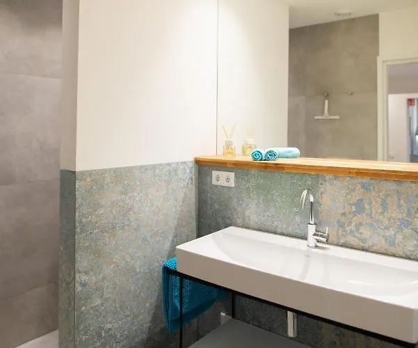 De Auw Sjoekelaatfabriek فندق مبيت وإفطار 4*