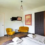 드 오우 시우클라트파브리크 4* 굴펜