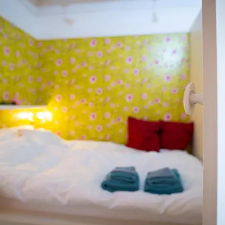 De Auw Sjoekelaatfabriek Bed and Breakfast Gulpen