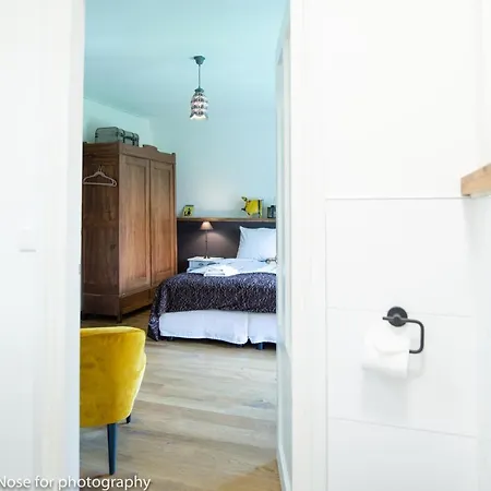 De Auw Sjoekelaatfabriek Bed and Breakfast