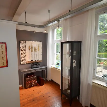 De Auw Sjoekelaatfabriek 4* Gulpen