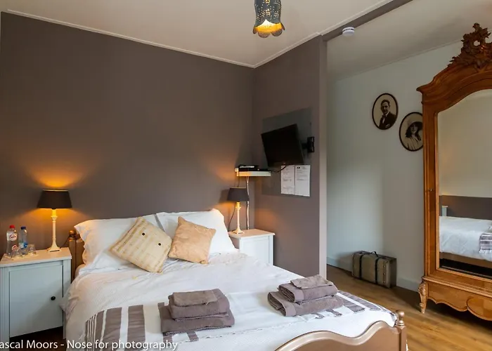 德奥索克拉特法布里克公寓